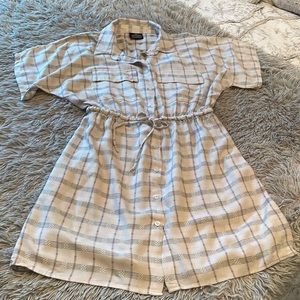 Small shirt dress
